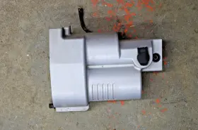 11147652125 Bmw Oem R1150gs Engine Starter Cover Plastic Trim Panel With Powerlet Plug