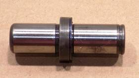 Ducati 82112571a Idle Starter Gear Mount Post Shaft Monster 695 S4rs S2r St3s Oe