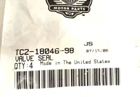 Tc2-18046-98 Harley-davidson 18046-98 Genuine Valve Seals New Nos Oem P/n 4