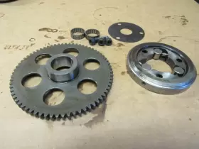 12600-45821 Honda 1980 Suzuki Gs850 Stater Motor Clutch