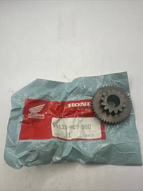 Honda 28123-mc8-000 Nos 1982-2024 Xr650l Vt500c Ft500 Starter Reduction Gear