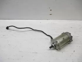 31200-323-013 Honda 77 Cb 550 K Four Starter Motor 1971-1978