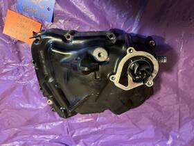 Honda 5ru-15417-00-00 Right Stator Cover Yamaha 2005-2015 Yp400 400 Majesty Oem Engine Lot 2590