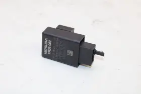 Fr36-0022 Kawasaki 2024 Ninja Zx6r Zx636 Oem Turn Signal Blinker Relay Flasher Switch