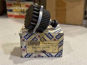 Nissan 23312-16e01 1985-1987 Maxima Started Pinion Valve Nos
