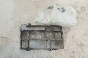 11382-34000 Suzuki Oem Gt550 Gt 550 73-77 Starter Motor Cover