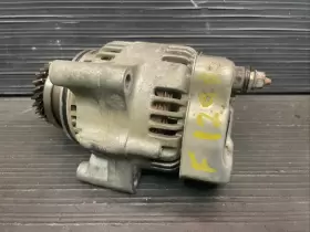 115633 Suzuki 2001 Bandit 1200 Gsf1200 Alternator Charging Alt Oem #61824