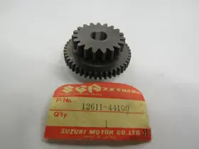12611-44100 Suzuki Gs450 1980-1988 Oem Starter Idle Gear P.n
