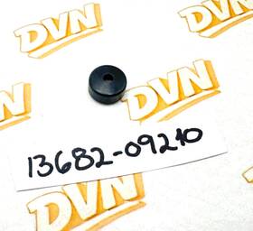 Suzuki 13682-09210 Nos New Oem Original T350 Gt550 Lt250r Starter Plunger Rubber