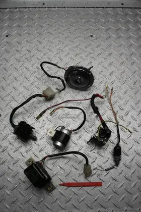 2205541 Suzuki 1973 Gt550 Engine Starter Switch And Relay Set
