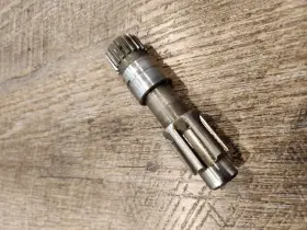 26216-22a01 Suzuki 1986 Lt230s Kicker Shaft No. 2 #26216-22a01