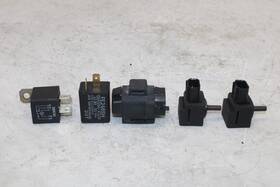 Suzuki 38610-06f00 2014 Vstrom 1000 Dl1000a Abs Oem Turn Signal Relay Flasher Switch