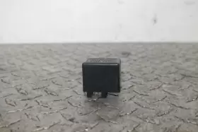 Fe249jr Suzuki 2006 Gsxr750 Turn Signal Relay
