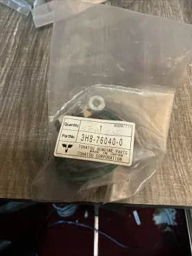 3h8-76040-0 Tohatsu 3c8-05217-0 Genuine Starter Solenoid Relay With Part Number