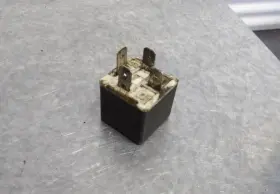 T2501705 Triumph 05-12 Sprint St 1050 Starter Relay Switch