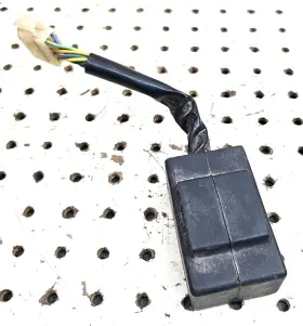 10m-84308-00-00 Yamaha Venture Royale Xvz 1200 Reserve Lighting Unit 1983-1993