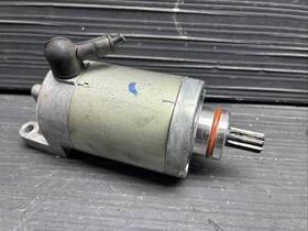 Yamaha 1wd-h1800-03-00 2021 Yzf R3 Starter Motor Oem #115262