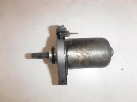1yu-81800-m1-00 Yamaha 87-01 Razz 50 Engine Starting Starter Motor -dc 12v