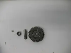 306-15517-00-00 Yamaha 1979 Xs650 Xs 650 Electric Starter Drive Idler Gear And Shaft