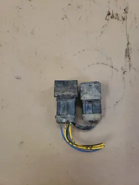 5dm-81950-00-00 Yamaha Oem 2006-2015 Genuine Fz1 Front Headlight Harness Relay Set Grizzly 700