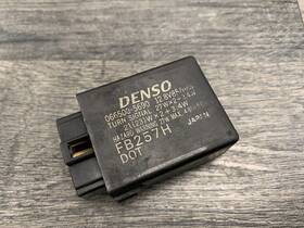 Yamaha 5vn-83350-00-00 Xv1700 Xv1600 Road Star Oem Turn Signal Flasher Relay Denso