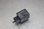 04-06 Yamaha Yzf R1 Turn Signal Blinker Relay Flasher Switch 4MY-83350-01-00 Used. Price: $11.93.