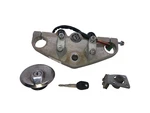 Suzuki Marauder Gz 250 1999 2006 Top Plate Cap Lock Key Kit Usato. Price: $117.39.