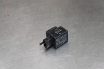 14-17 Yamaha FZ09 Turn Signal Blinker Relay Flasher Switch 4C8-83350-10-00 Used. Price: $19.66.