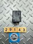 Kawasaki GPZ900 GPZ750 GPZ1000 Turn Signal Indicator Flasher Relay Used. Price: $25.03.